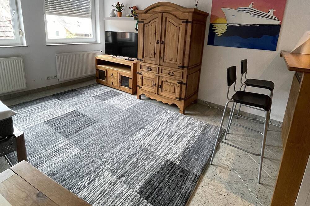 Ganze Wohnung, 1 room apartment with kitchen and bathroom in Steinen, Südschwarzwald