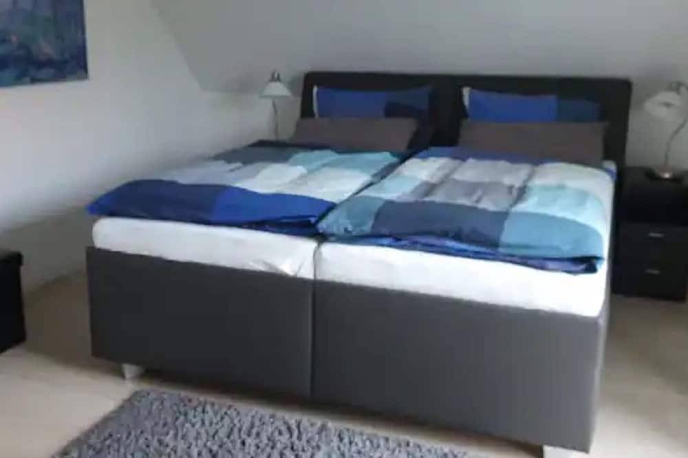 Ganze Wohnung, Ferienwohnung Feuerbach\" mit Gemeinschaftsterrasse, Gemeinschaftsgarten und Wlan in Telgte, Münsterland
