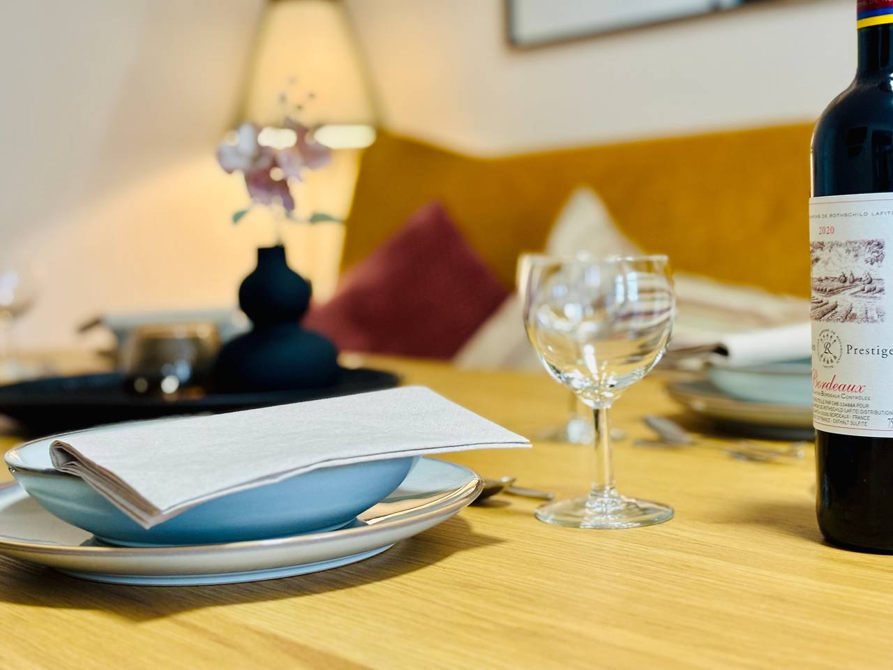 Ganze Ferienwohnung, Aycatcherhomes - Chiron Boutique Apt 2Br Old Town Marburg in Marburg, Landkreis Marburg-Biedenkopf