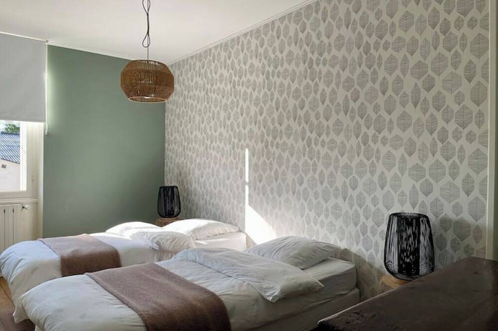 Peaceful Country House - Heated Pool & Private Garden in Sainte-Gemme, Saintes und Umgebung