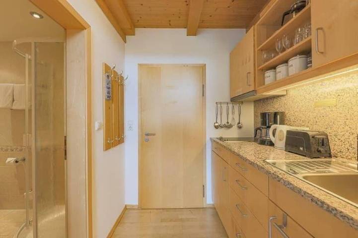 Ferienwohnung für 2 Personen, mit Balkon und Garten sowie Pool und Sauna in Oberndorf in Tirol - 4