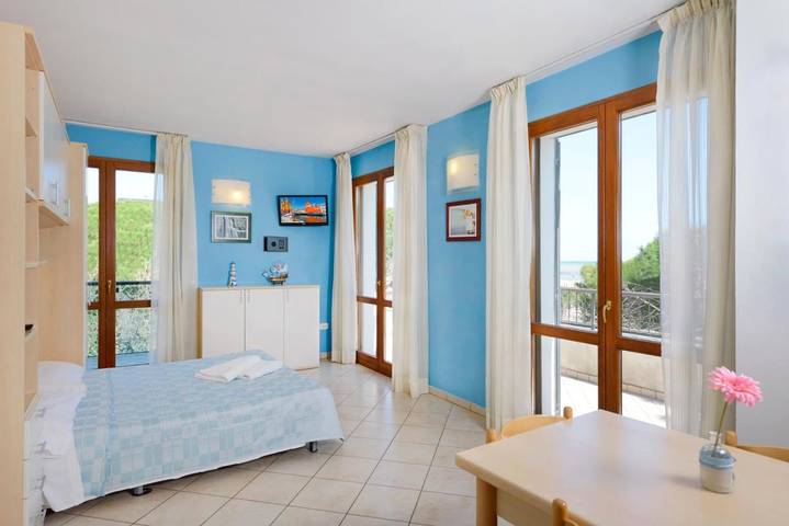 Appart’hôtel pour 2 personnes, avec Balcon et Terrasse à Cesenatico