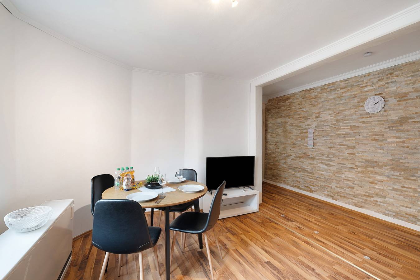 Ganze Wohnung, Ferienwohnung 'Albau-Wohnung Im Loftstyle' mit Wi-Fi in Pforzheim, Nordschwarzwald