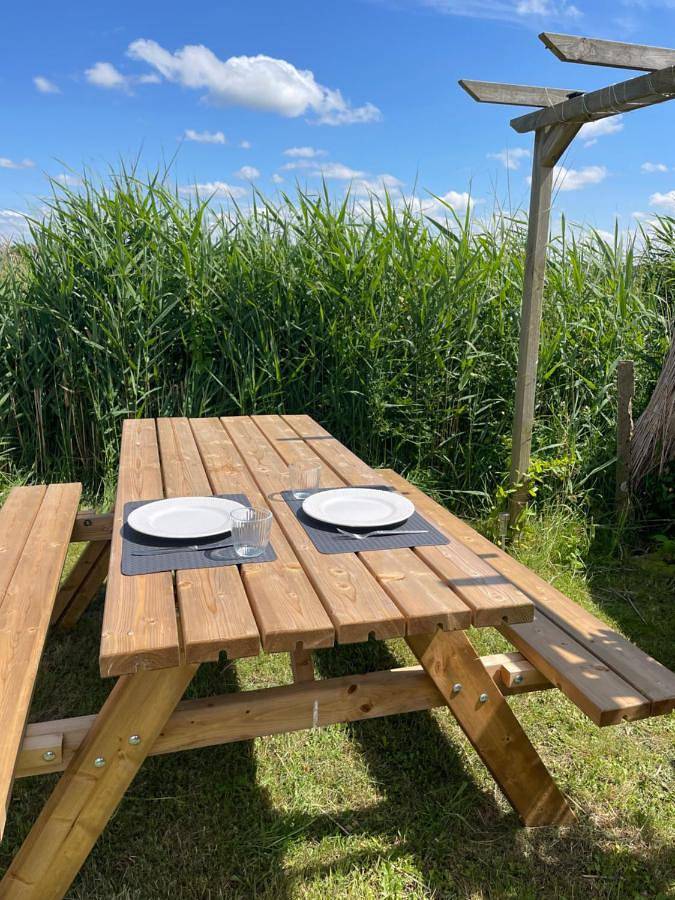 Location de vacances pour 2 personnes, avec jardin ainsi que terrasse et vue à Géfosse-Fontenay - 2