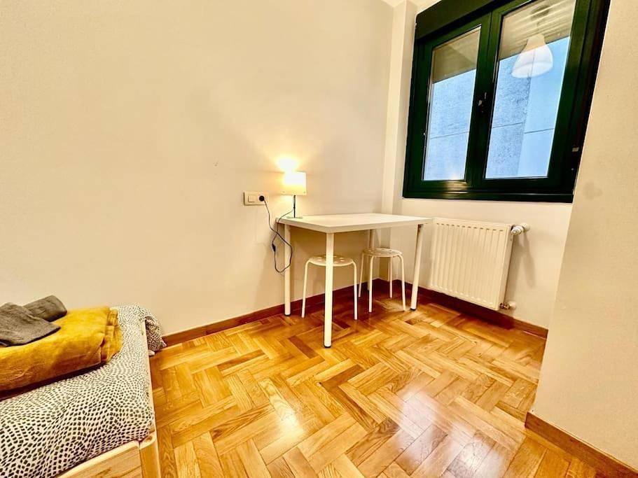 Appartement entier, Encantador Piso a 150m del Tren in Pola de Lena, Lena