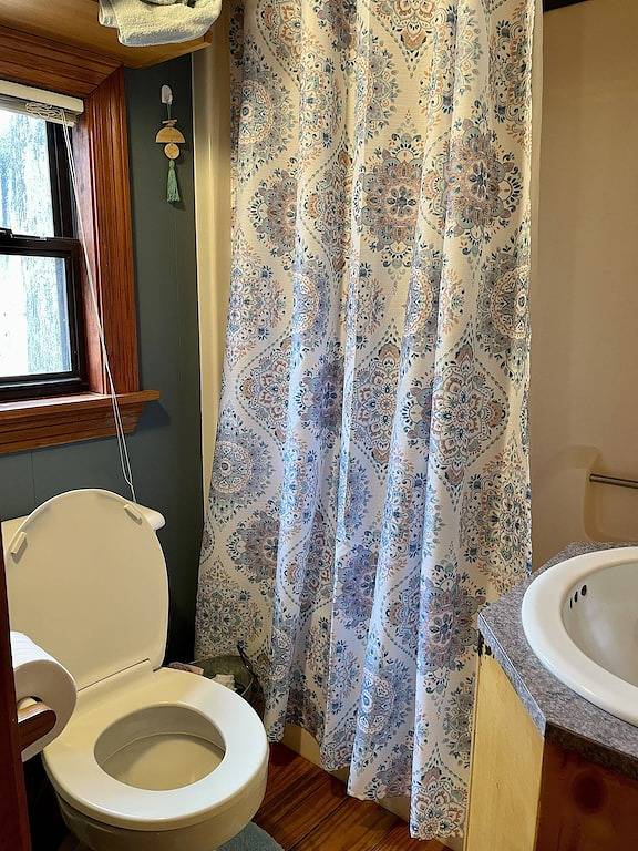 ** Einmal ein Teil der geliebten Shady Oak Lodge - Hütte 3 (5 Personen) ** in Toledo Bend Reservoir