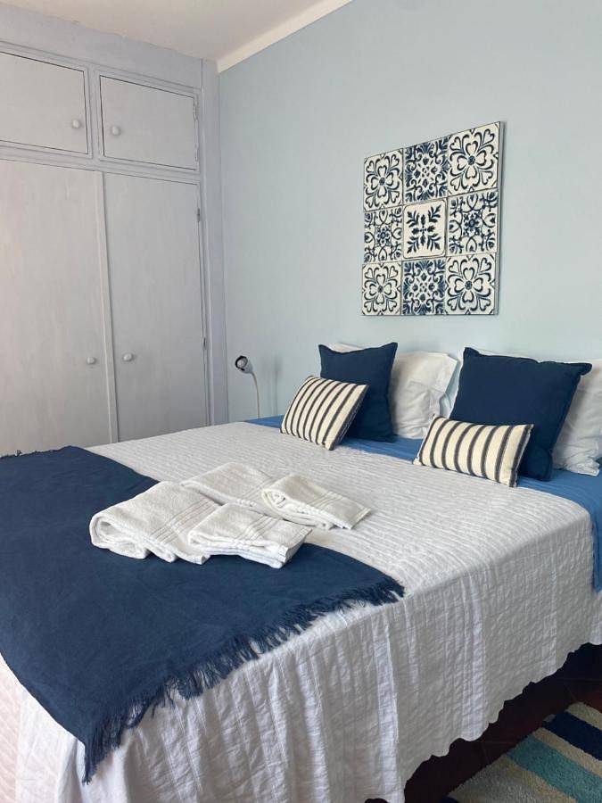 Apartamento de férias para 4 pessoas, com vista e jardim e ainda vista para o lago, com animais de estimação em Peniche