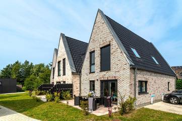 Ferienhaus für 8 Personen, mit Sauna und Terrasse sowie Garten in Dänschendorf