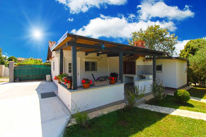 Ferienhaus für 3 Personen, mit Terrasse in Pula - 2