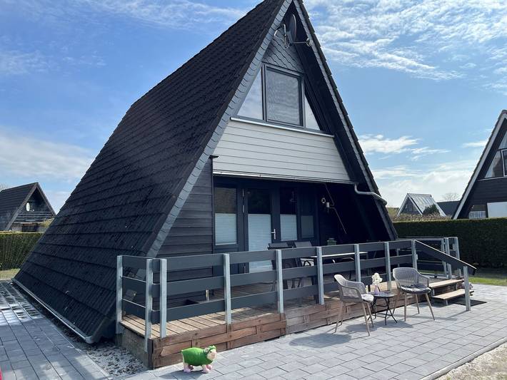 Ferienhaus für 6 Personen, mit Terrasse und Garten