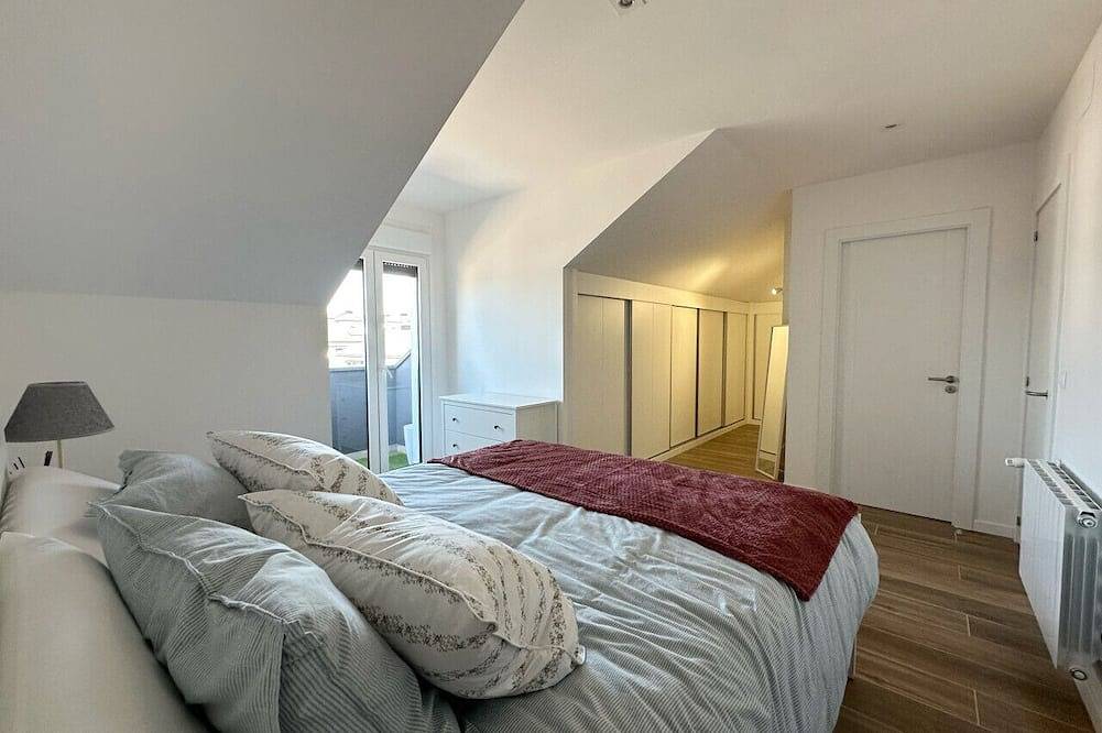 Apartamento entero, El Ático de Loredo - 31002 in Loredo, Ribamontán al Mar
