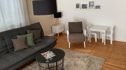 Gîte pour 5 personnes, avec terrasse et jardin, adapté aux familles à Markdorf