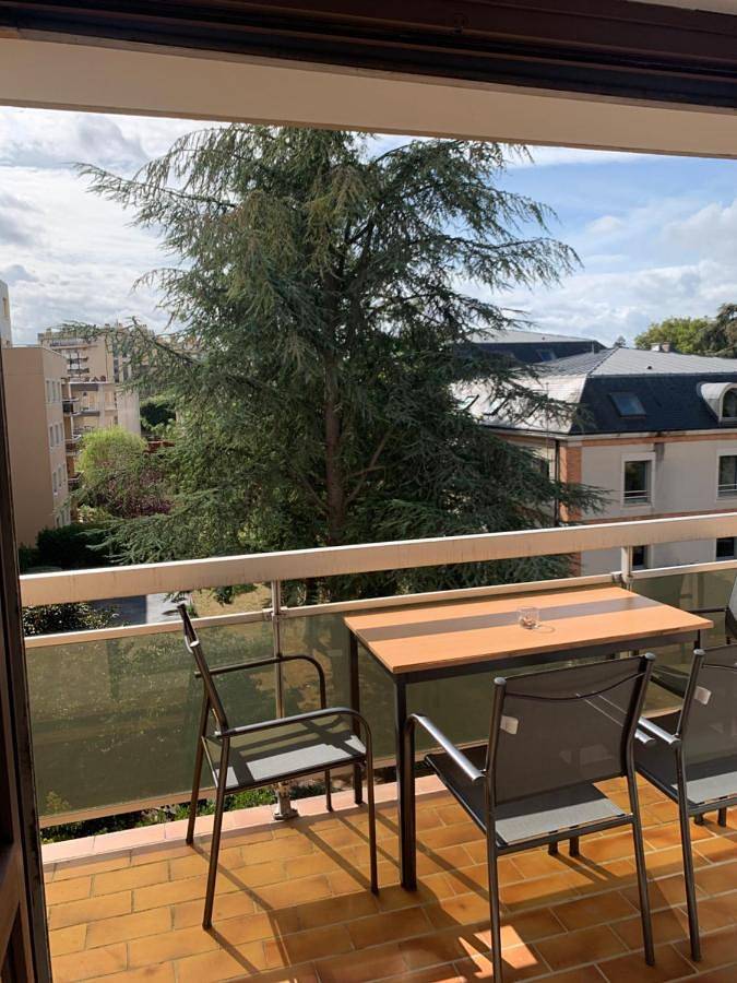 Appartement entier, Chambre a louer vue sur seine in Melun, Seine-et-Marne
