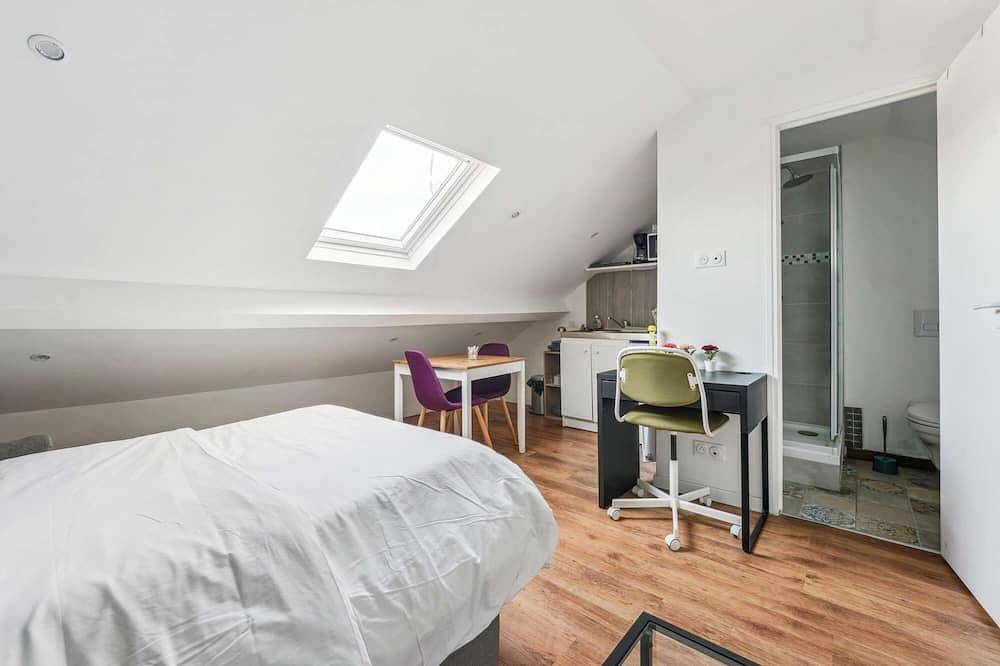 Apartamento entero, Budget apart city centre with parking in Charleville-Mézières, Ardenas