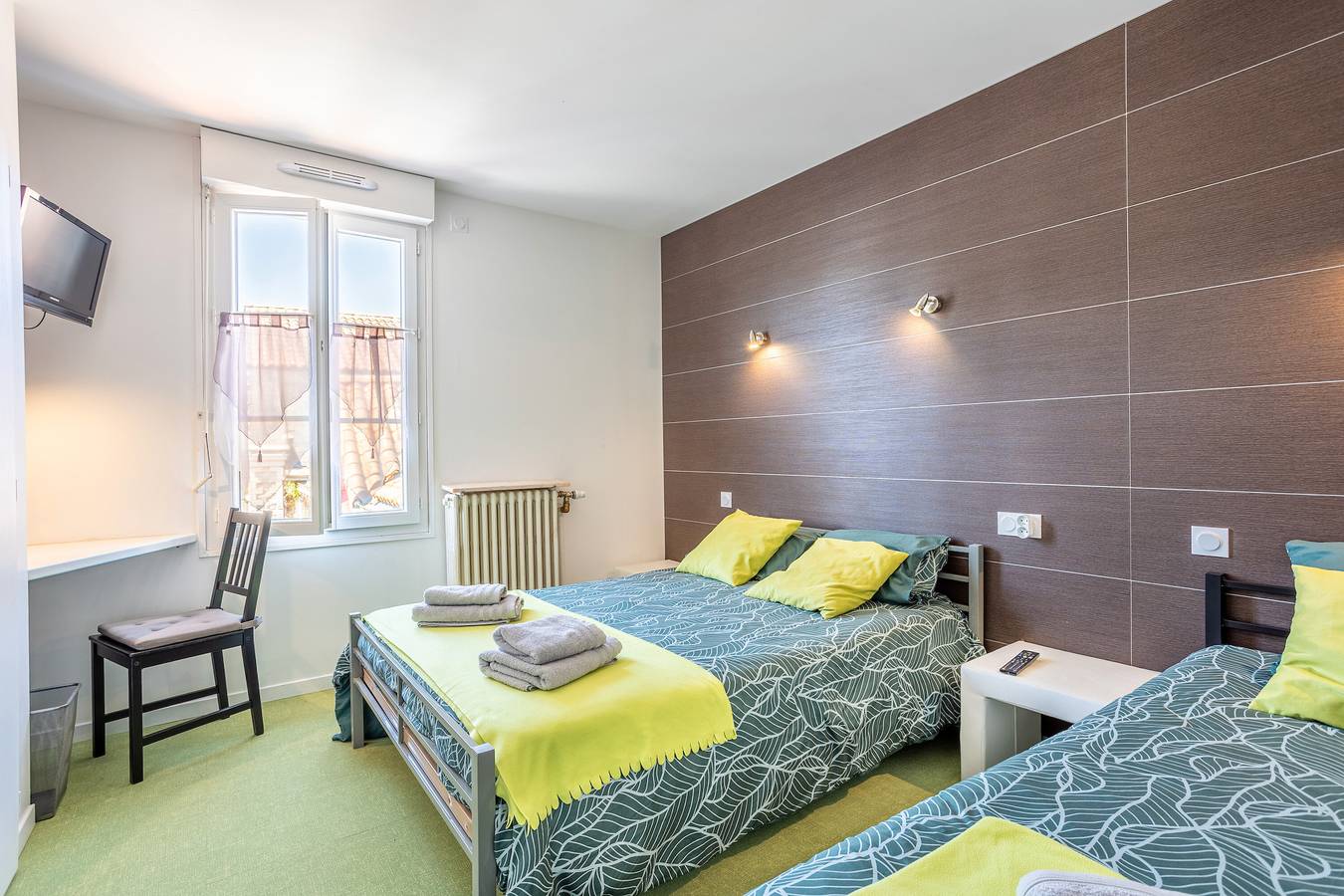 Ganzes Studio, Studio 'Chambre Familiale 3 Personen - Nr. 9' mit Wlan in Chantonnay, La Roche-sur-Yon und Umgebung