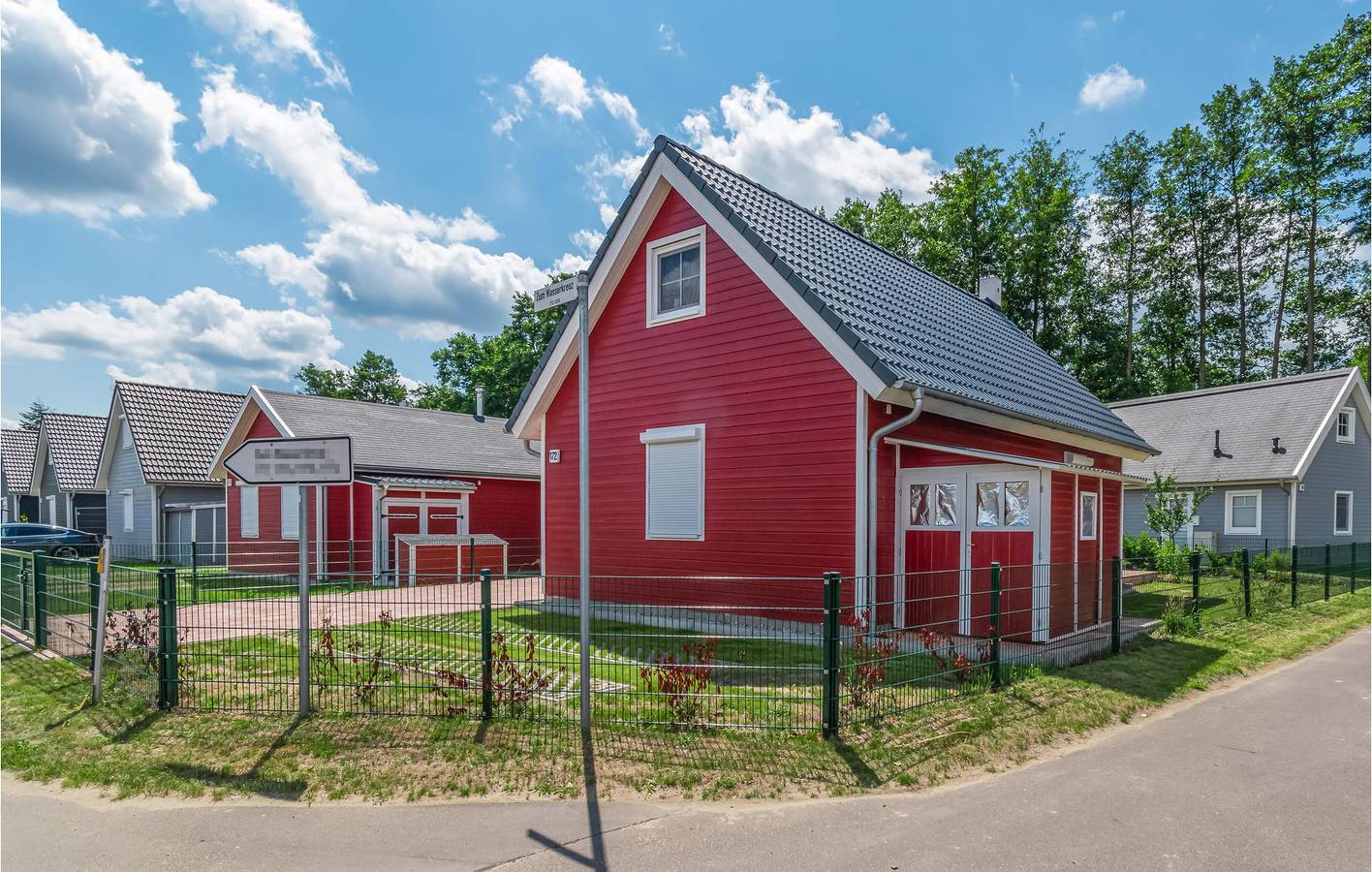 Gemütliche Wohnung mit Terrasse, Parkplatz und Angeln in der Nähe der Trattoria Punto Uno in Zerpenschleuse, Wandlitz