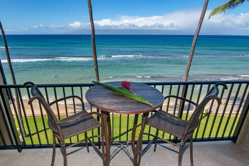 Beach Rental for 8 Guests in Napili-Honokowai, West Maui