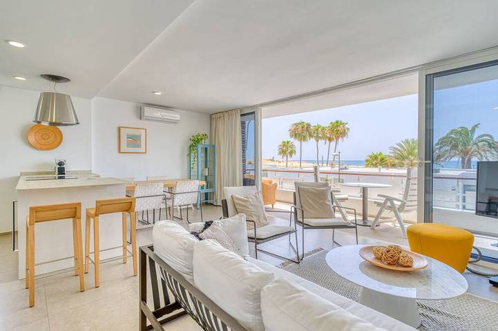 Appartement de vacances pour 6 personnes, avec jardin et piscine, animaux acceptés - 1