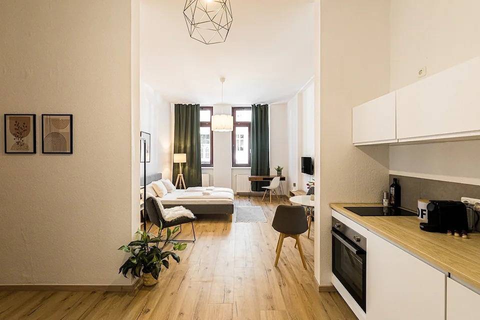 Apartamento vacacional entero, * Clara-Zetkin-Park | Küche | Netflix * in Leipzig Mitte, Leipzig