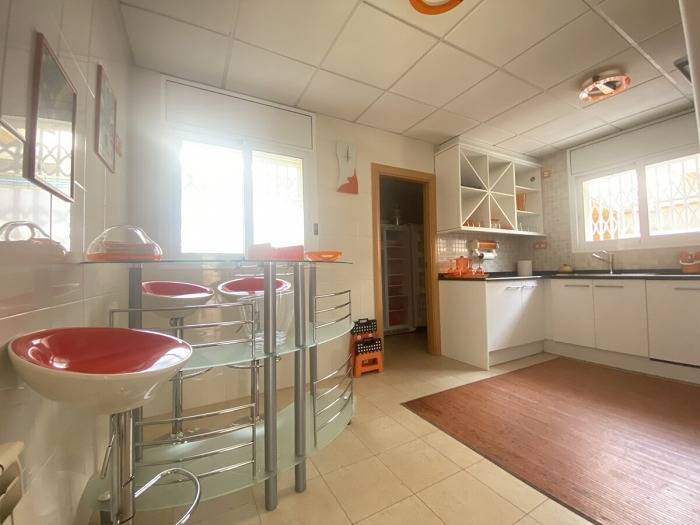 Gîte pour 8 personnes, avec piscine et terrasse dans Segur de Calafell - 4