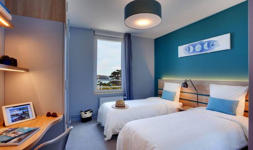 Parc de vacances pour 4 personnes, avec sauna ainsi que piscine et jardin dans Pointe de Pen-Hir - 3