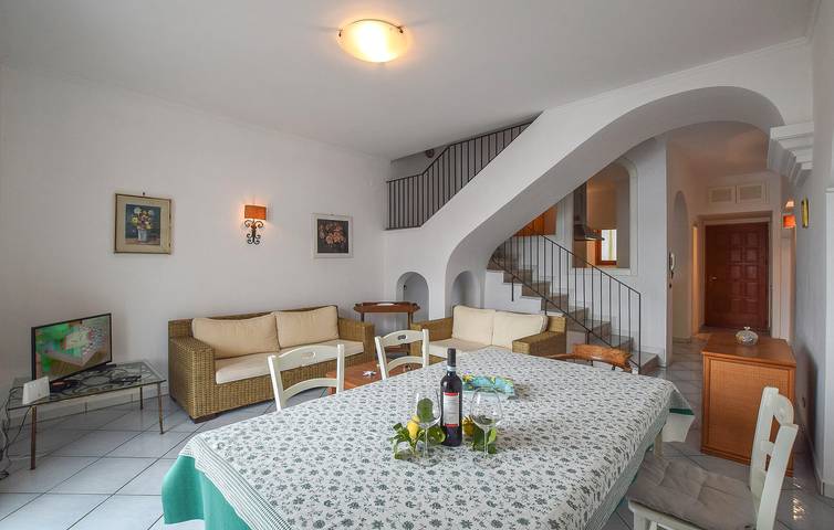 Ferienwohnung für 5 Personen, mit Terrasse und Ausblick auf Ischia - 4