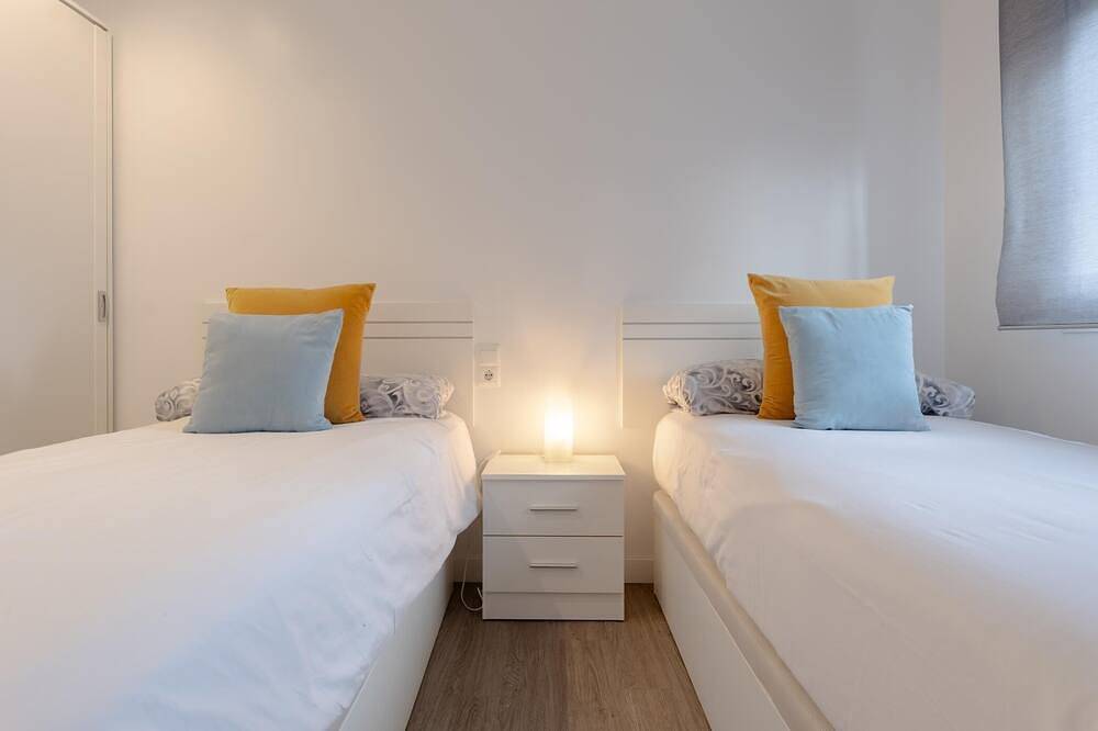 Ganze Wohnung, Apartamento en Santander con aparcamiento 5 in Santander, Kantabrische Küste