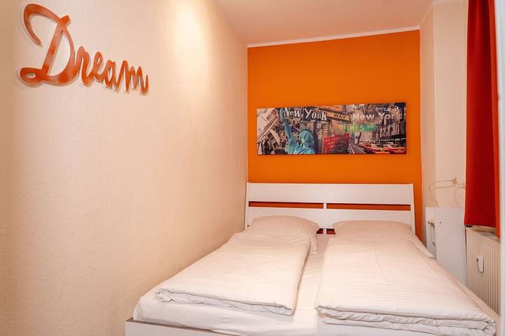 Ganze Wohnung, Ferienwohnung, nahe der Kasseler Innenstadt/Documenta, frei parken, bis 4 Pers. in Vellmar, Hessisches Bergland