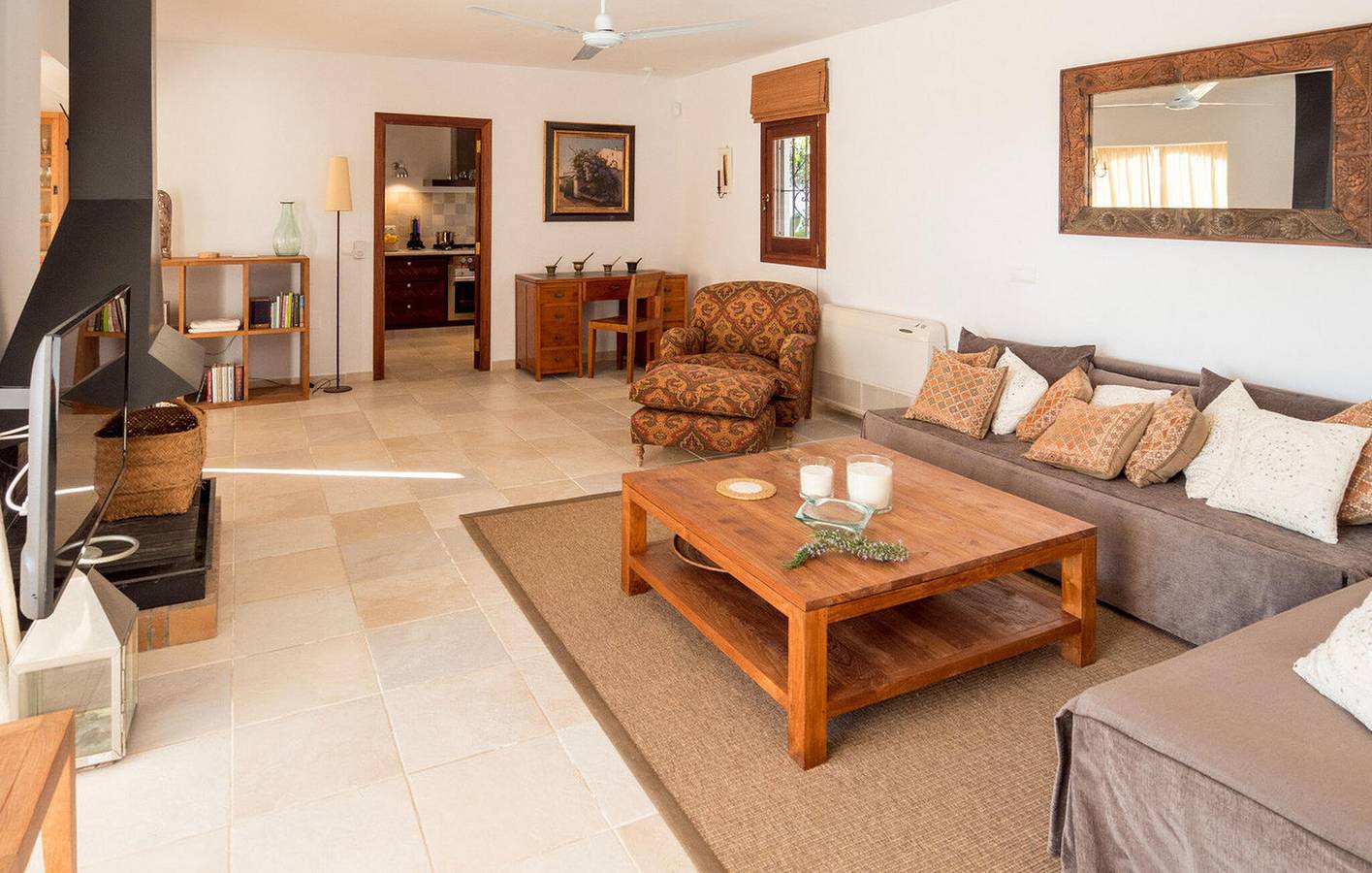 Apartment mit Meerblick, Pool, Küche und Wifi - 2 km zum Strand in Santa Eulària des Riu, Ibiza Osten