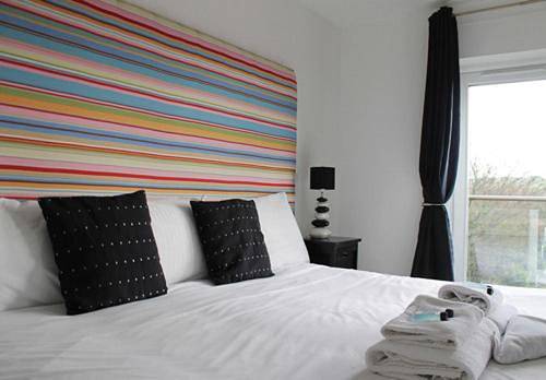 Gîte pour 2 personnes, avec jardin dans Îles Anglo-Normandes - 3