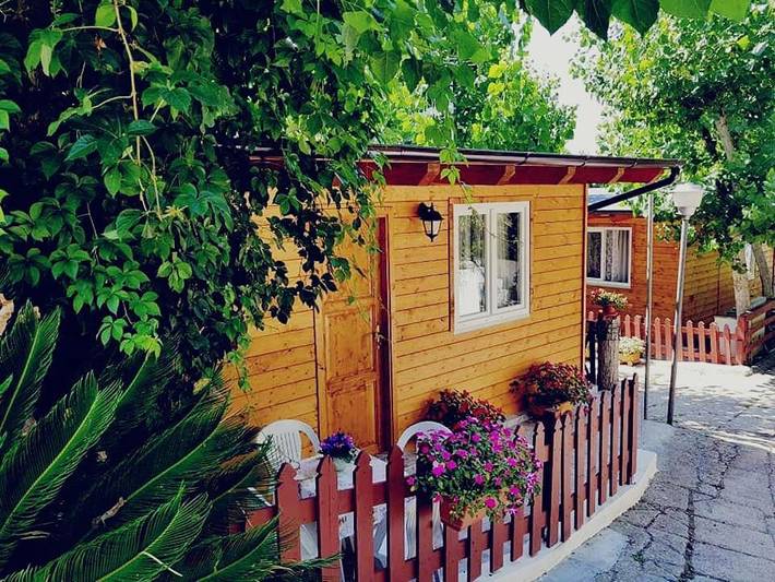 Campeggio per 4 persone, con Terrazza e Giardino in Abruzzo