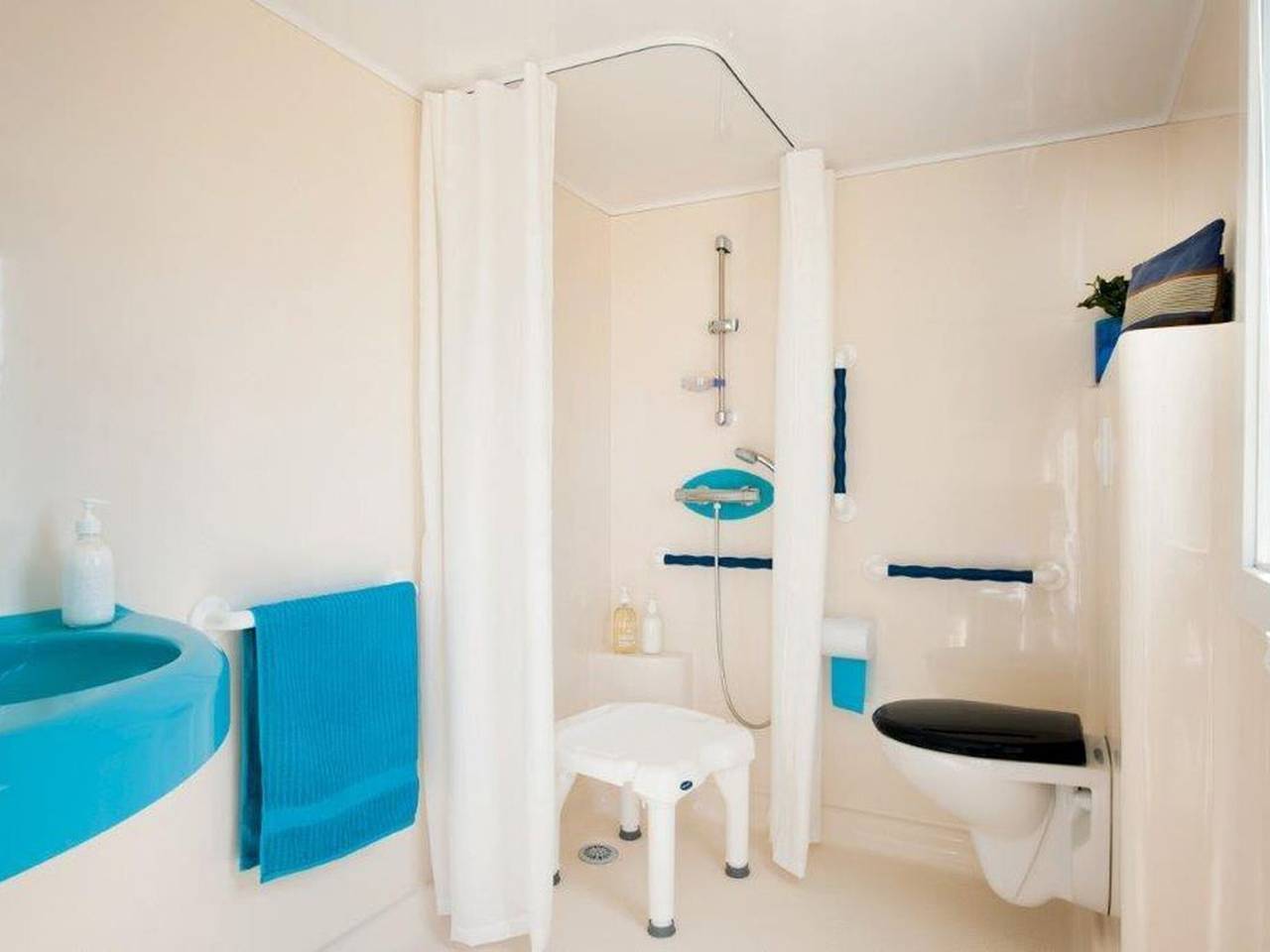 Mobil home avec terrasse pour 2 personnes in Luynes, Région de Tours