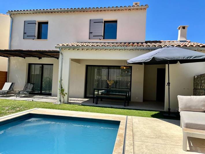 Maison de vacances pour 8 personnes, avec vue ainsi que piscine et jardin