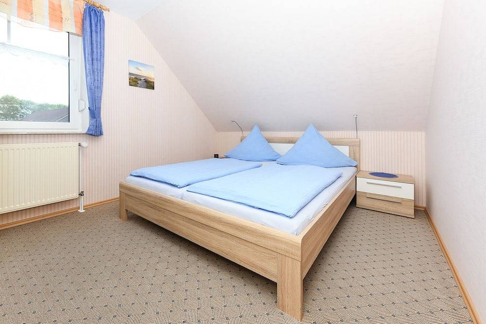 Ganze Wohnung, Ferienwohnung 1 - Huus an't Diek in Gründeich in Holtgast, Nordseeküste