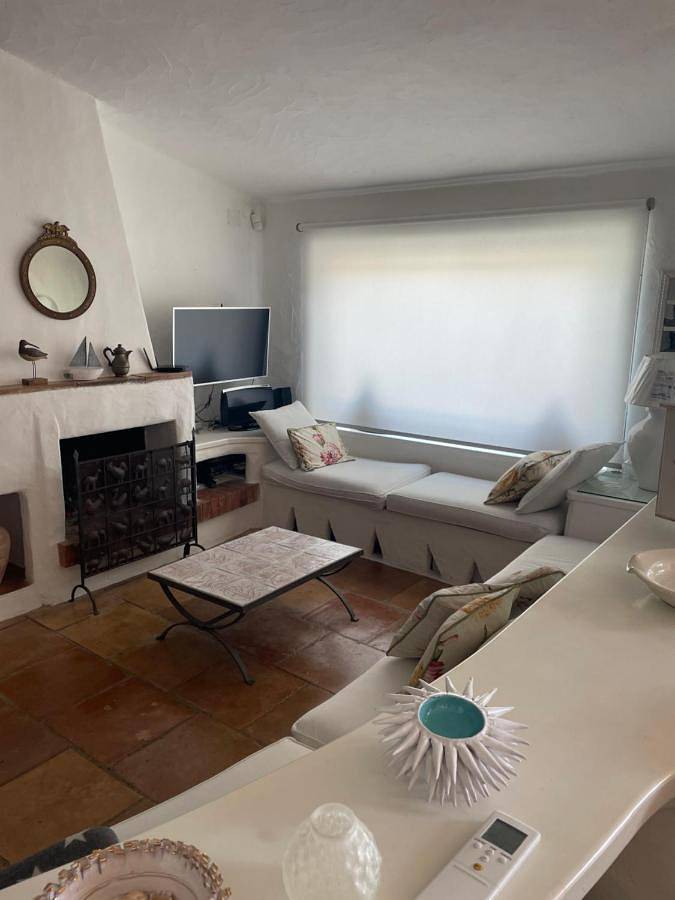 Villa Bianca, piscina e panorama in Torre delle Stelle, Cagliari e Dintorni