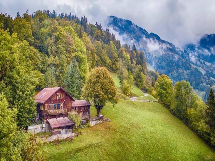 Ferienwohnung für 8 Personen, mit Balkon/Terrasse und Garten