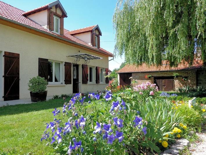Cottage pour 3 personnes, avec jardin à Saint-Nicolas-lès-Cîteaux