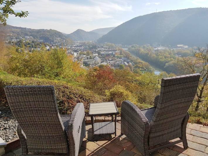 Ferienwohnung für 2 Personen, mit Terrasse und Garten sowie Ausblick in Bad Ems