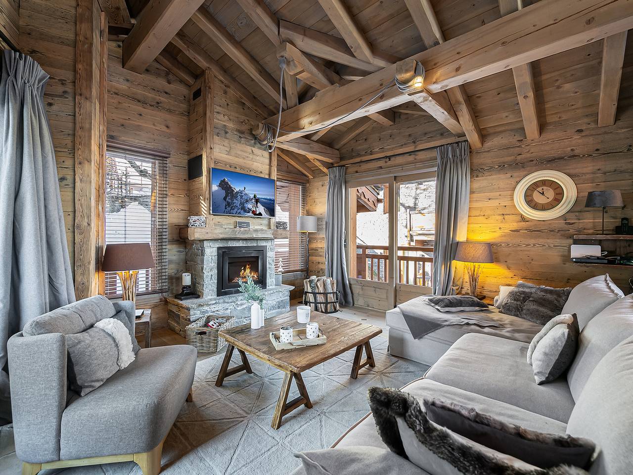 Ganze Wohnung, Charmantes Chalet für 10 Personen mit Sauna, Jacuzzi und Ski Raum in Courchevel 1550 in Saint-Bon-Tarentaise, Les Trois Vallées