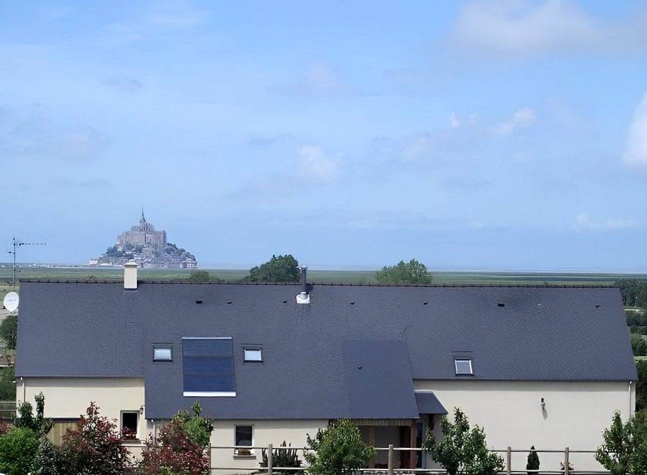 Le Moulin de la Butte - Vol de mouettes in Huisnes-sur-Mer, Baie du Mont-Saint-Michel