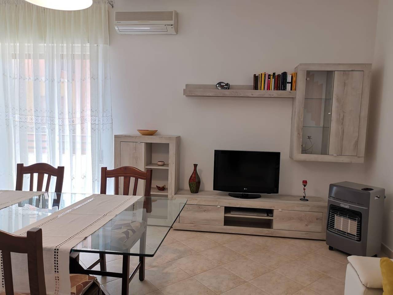 Ganze Wohnung, Ferienwohnung für 4 Personen mit Balkon in Gallipoli, Golf von Tarent