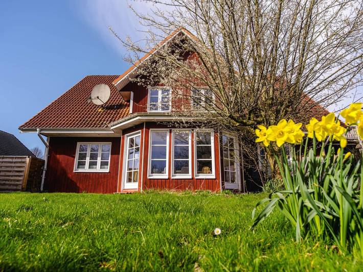 Ferienwohnung für 6 Personen, mit Terrasse und Garten in Goltoft