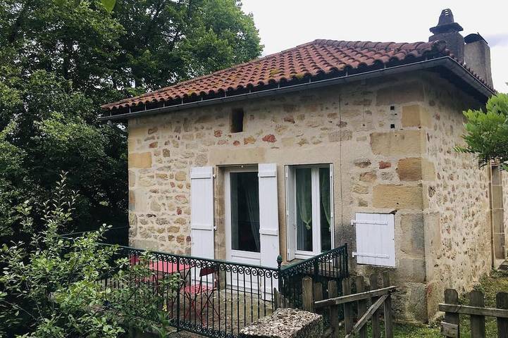 Maison de vacances pour 4 personnes, avec jardin et piscine