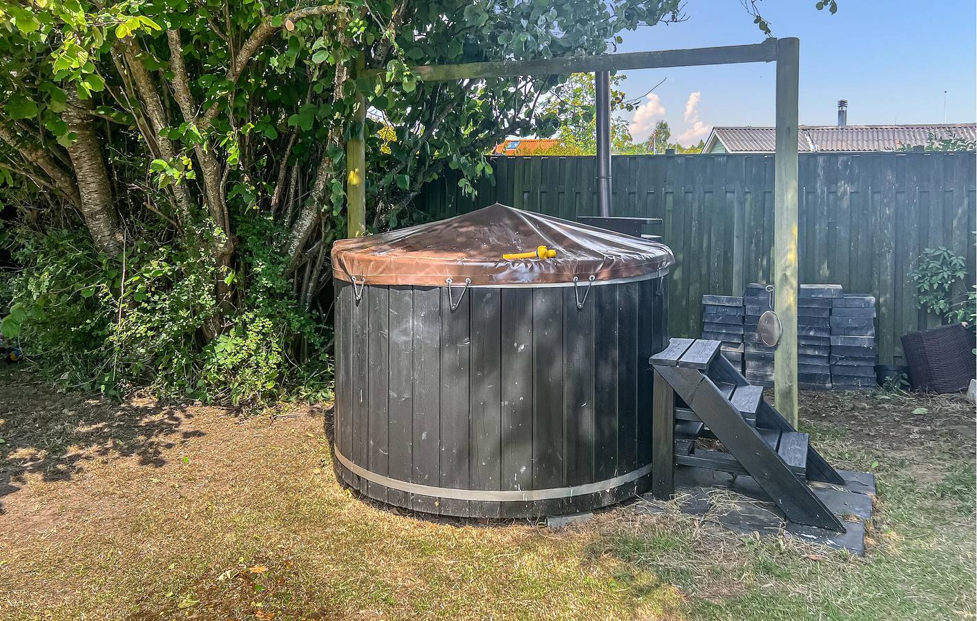 Ferienhaus für 4 Personen mit Terrasse in Følle Strand, Süddjursland