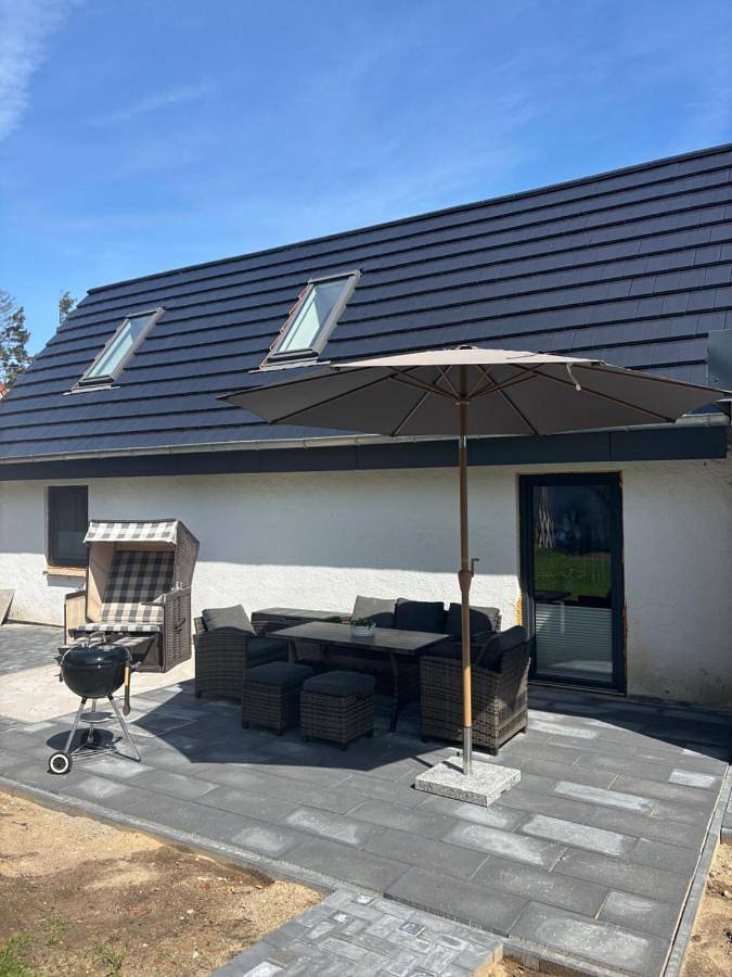 Ferienwohnung für 5 Personen, mit Terrasse und Garten sowie Seeblick und Ausblick in Fleckeby - 2