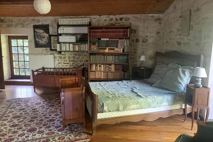 Location de vacances pour 10 personnes, avec jardin et piscine à Sanxay - 2