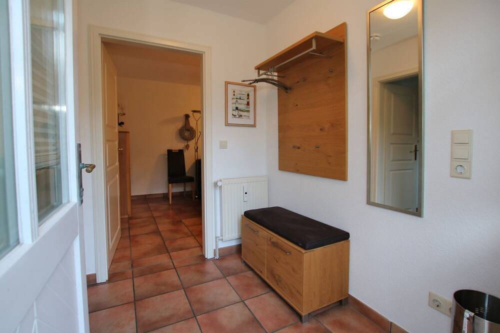 Ganze Wohnung, Feldstraße 15b, Whg. 7, \"Friesenperle 7\" - Ferienwohnung im Zentrum von Wyk, 3- in Nordfriesische Inseln (Schleswig-Holstein) (Schleswig-Holstein), Wyk auf Föhr