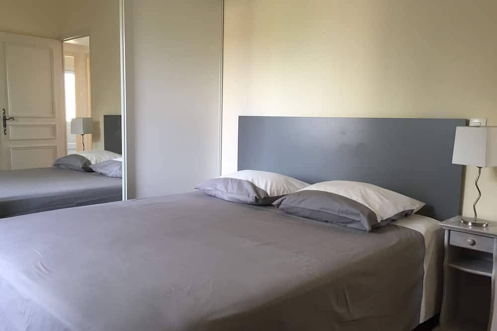 Freistehendes Haus 2 Schlafzimmer 2 Bäder in Sanary-sur-Mer, Mittelmeerküste (Frankreich)