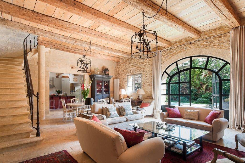 Maison de vacances pour 10 personnes avec terrasse in Vers-Pont-du-Gard, Région de Nîmes
