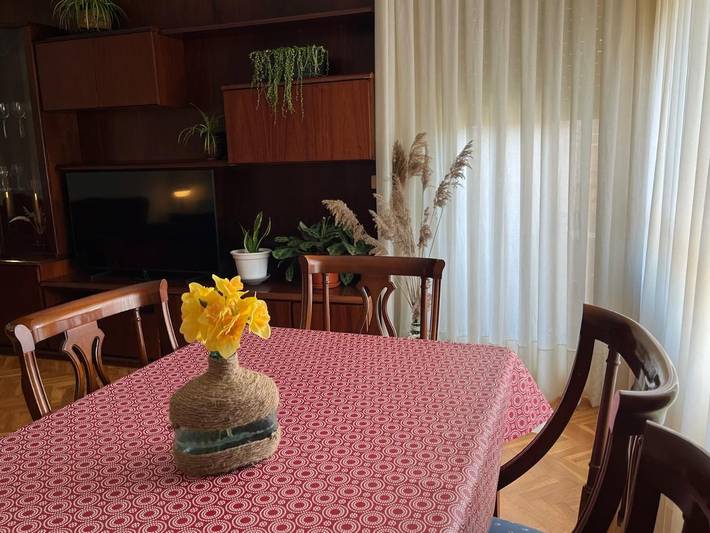 Gîte pour 6 personnes, avec Balcon ainsi que Terrasse et Vue à Nájera - 2